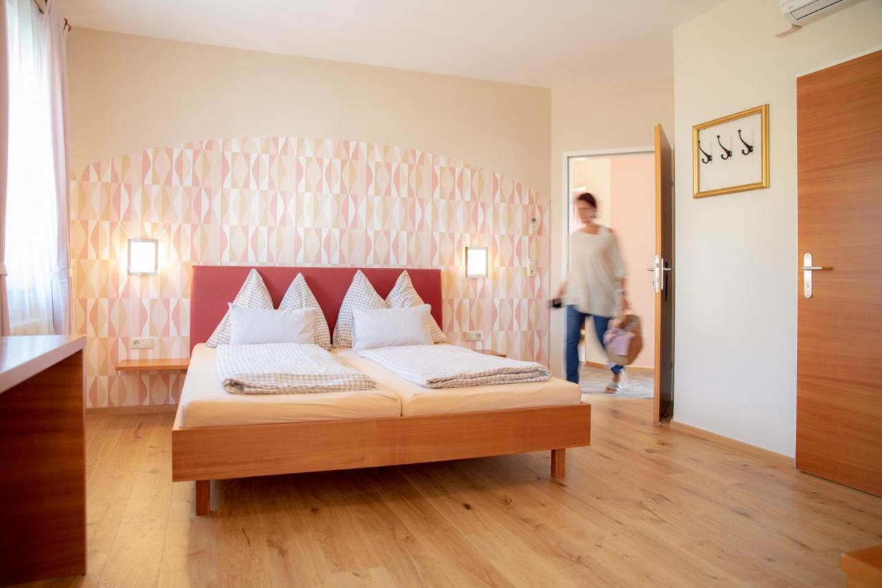 Restaurant Hotel Schrott Kaibing Εξωτερικό φωτογραφία